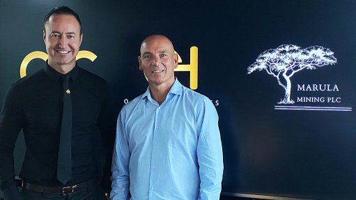 Q Global Commodities CEO Quinton van der Burgh (left) and Marula Mining CEO Jason Brewer.